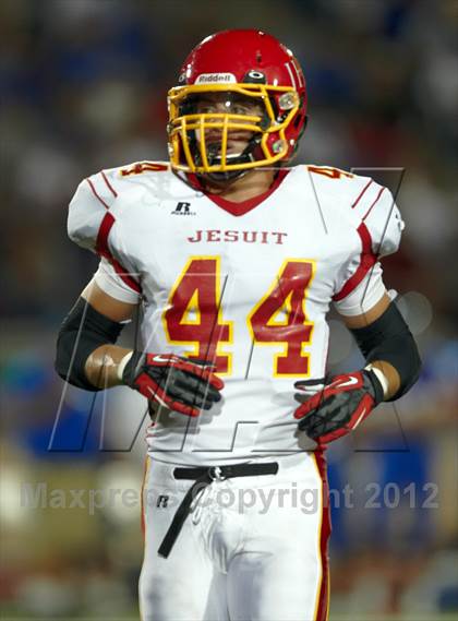 Thumbnail 2 in Jesuit vs. Christian Brothers photogallery.