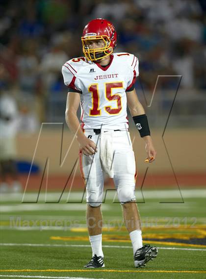 Thumbnail 1 in Jesuit vs. Christian Brothers photogallery.