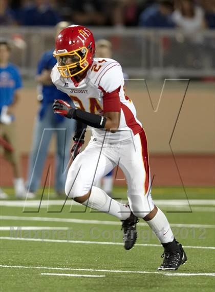 Thumbnail 2 in Jesuit vs. Christian Brothers photogallery.