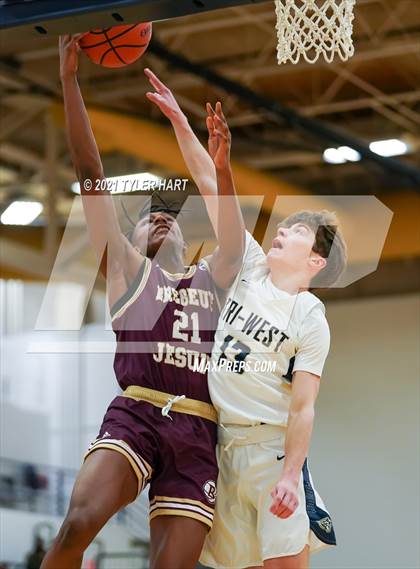 Thumbnail 2 in Brebeuf Jesuit Preparatory @ Tri-West Hendricks photogallery.