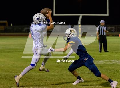 Thumbnail 2 in Falls City @ Poth photogallery.