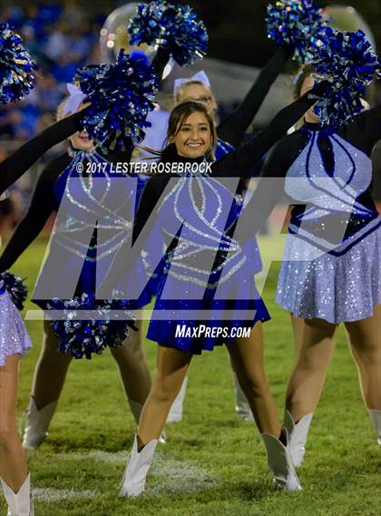 Thumbnail 2 in Falls City @ Poth photogallery.