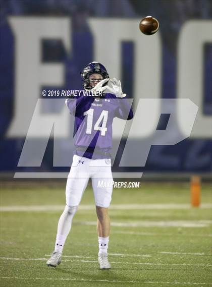 Thumbnail 1 in Fayetteville vs. Cabot (AAA 7A Round 1 Playoff) photogallery.