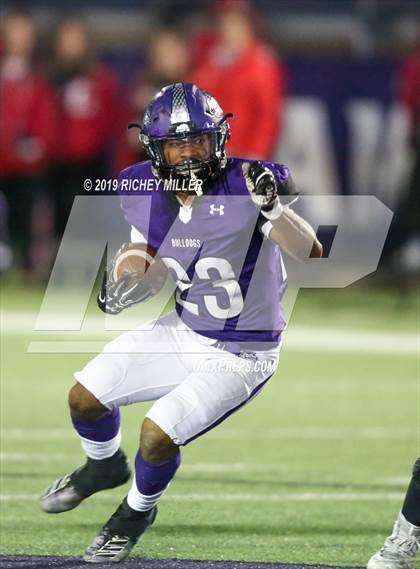 Thumbnail 1 in Fayetteville vs. Cabot (AAA 7A Round 1 Playoff) photogallery.