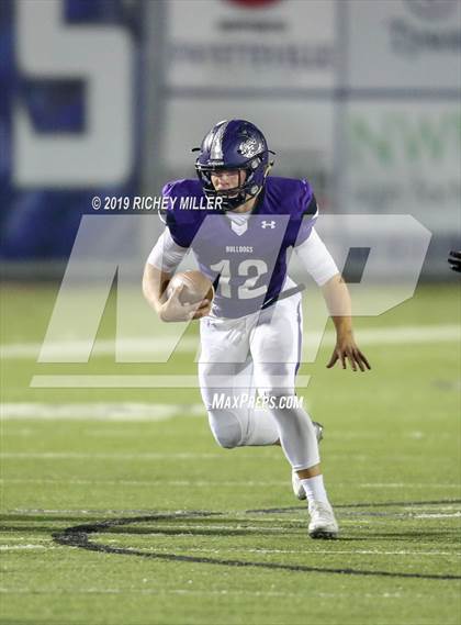 Thumbnail 1 in Fayetteville vs. Cabot (AAA 7A Round 1 Playoff) photogallery.