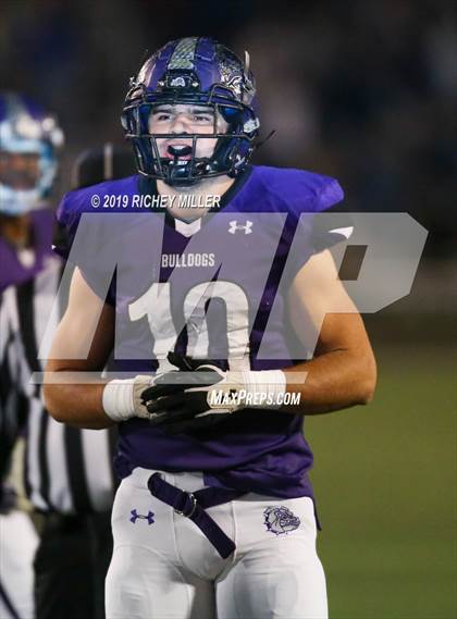 Thumbnail 1 in Fayetteville vs. Cabot (AAA 7A Round 1 Playoff) photogallery.