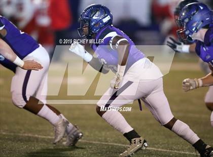 Thumbnail 1 in Fayetteville vs. Cabot (AAA 7A Round 1 Playoff) photogallery.