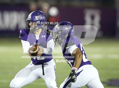 Thumbnail 1 in Fayetteville vs. Cabot (AAA 7A Round 1 Playoff) photogallery.