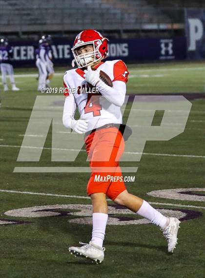 Thumbnail 3 in Fayetteville vs. Cabot (AAA 7A Round 1 Playoff) photogallery.