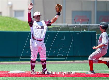 Thumbnail 2 in Langham Creek vs Pearland (UIL 6A Regional Semifinal) photogallery.