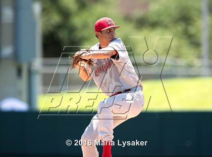 Thumbnail 3 in Langham Creek vs Pearland (UIL 6A Regional Semifinal) photogallery.