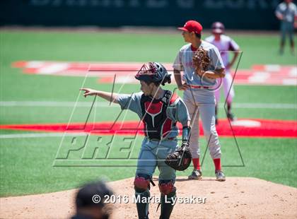 Thumbnail 2 in Langham Creek vs Pearland (UIL 6A Regional Semifinal) photogallery.