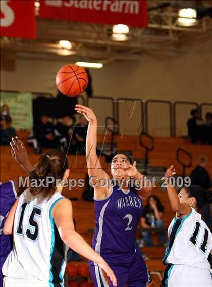 Thumbnail 1 in Warren vs Pasadena Memorial (McDonalds Texas Invitational) photogallery.