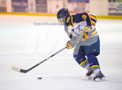 Thumbnail 1 in Vernon @ Roxbury photogallery.