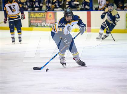 Thumbnail 2 in Vernon @ Roxbury photogallery.