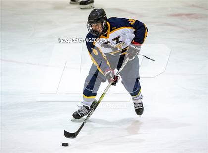 Thumbnail 1 in Vernon @ Roxbury photogallery.