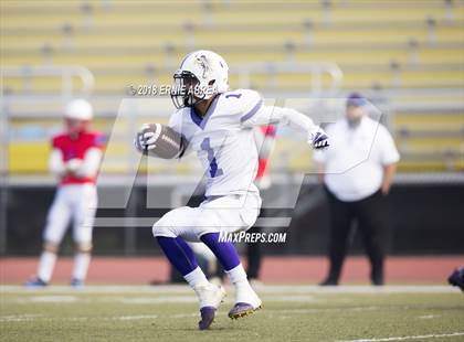 Thumbnail 2 in Independence @ Soledad (CIF CCS D IV Quarterfinal) photogallery.