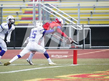 Thumbnail 3 in Independence @ Soledad (CIF CCS D IV Quarterfinal) photogallery.