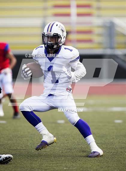 Thumbnail 3 in Independence @ Soledad (CIF CCS D IV Quarterfinal) photogallery.