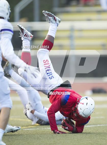 Thumbnail 3 in Independence @ Soledad (CIF CCS D IV Quarterfinal) photogallery.