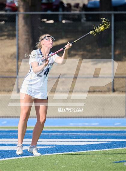 Thumbnail 2 in Marin Catholic vs. Terra Linda photogallery.