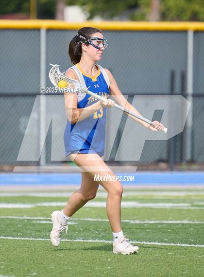 Thumbnail 2 in Marin Catholic vs. Terra Linda photogallery.
