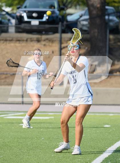 Thumbnail 3 in Marin Catholic vs. Terra Linda photogallery.