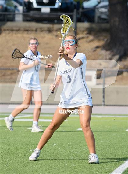 Thumbnail 2 in Marin Catholic vs. Terra Linda photogallery.