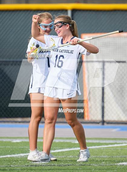 Thumbnail 2 in Marin Catholic vs. Terra Linda photogallery.