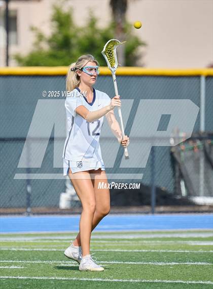 Thumbnail 3 in Marin Catholic vs. Terra Linda photogallery.