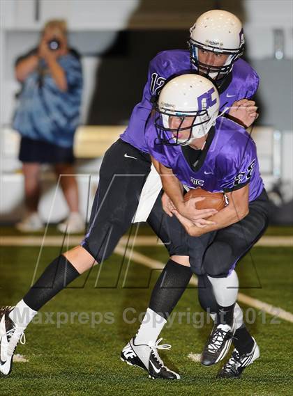 Thumbnail 3 in Northwest Christian vs. Yuma Catholic photogallery.