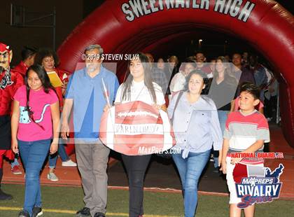 Thumbnail 2 in Chula Vista @ Sweetwater (2018 MaxPreps Rivalry Series) photogallery.