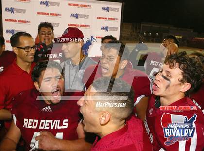 Thumbnail 3 in Chula Vista @ Sweetwater (2018 MaxPreps Rivalry Series) photogallery.