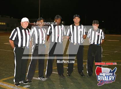 Thumbnail 3 in Chula Vista @ Sweetwater (2018 MaxPreps Rivalry Series) photogallery.