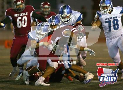 Thumbnail 2 in Chula Vista @ Sweetwater (2018 MaxPreps Rivalry Series) photogallery.
