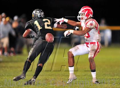 Thumbnail 3 in Mater Dei @ Narbonne photogallery.