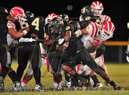Thumbnail 3 in Mater Dei @ Narbonne photogallery.