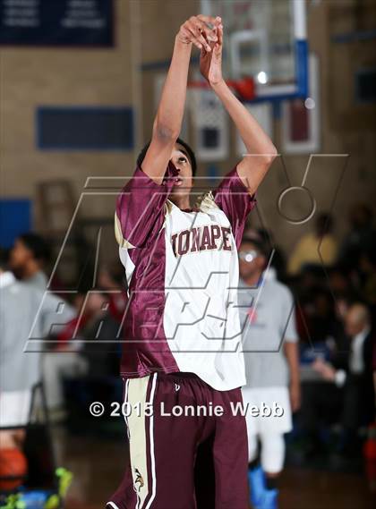Thumbnail 3 in Iona Prep @ Stepinac photogallery.