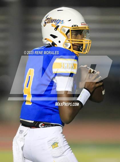 Thumbnail 2 in Glendale vs Muir photogallery.