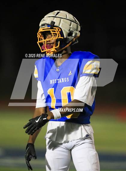 Thumbnail 1 in Glendale vs Muir photogallery.