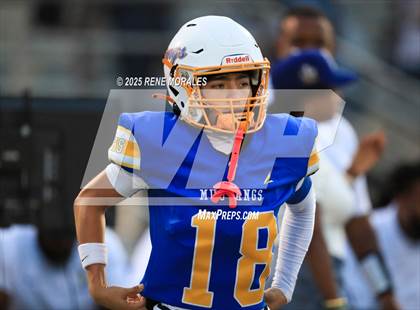 Thumbnail 1 in Glendale vs Muir photogallery.
