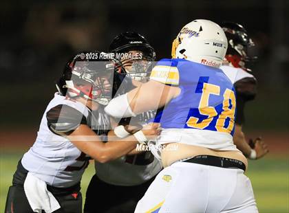 Thumbnail 2 in Glendale vs Muir photogallery.