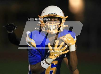 Thumbnail 1 in Glendale vs Muir photogallery.