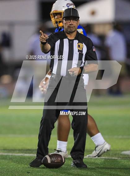 Thumbnail 2 in Glendale vs Muir photogallery.