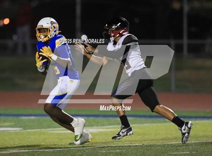 Thumbnail 3 in Glendale vs Muir photogallery.