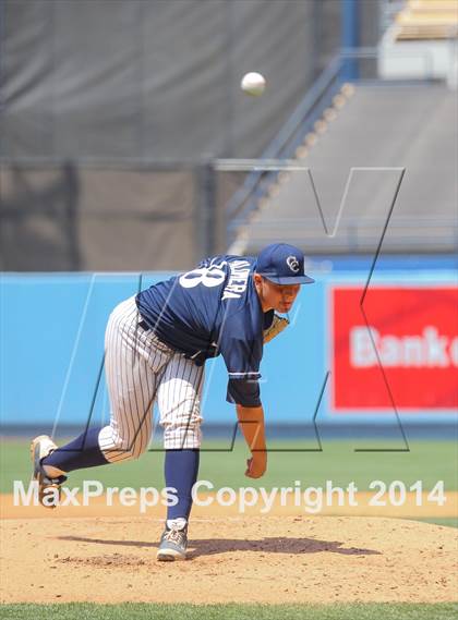 Thumbnail 3 in Birmingham vs. Chatsworth Charter (CIF L.A. City D1 Final) photogallery.