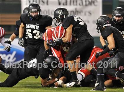Thumbnail 3 in Mater Dei vs. Servite photogallery.