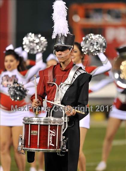 Thumbnail 3 in Mater Dei vs. Servite photogallery.