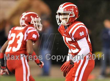 Thumbnail 2 in Mater Dei vs. Servite photogallery.