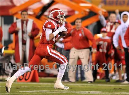 Thumbnail 2 in Mater Dei vs. Servite photogallery.